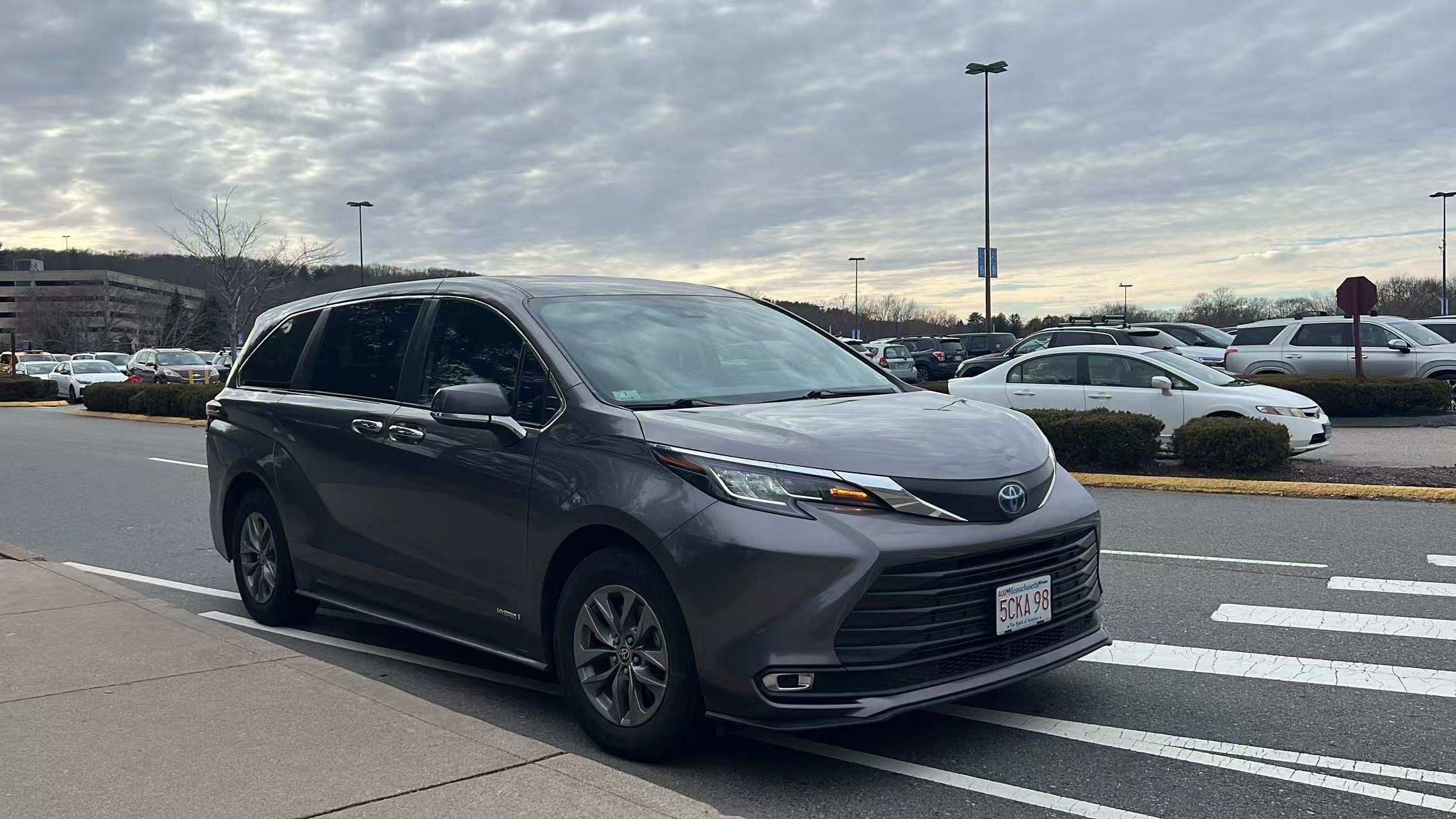 2021 Toyota Sienna 七人座
